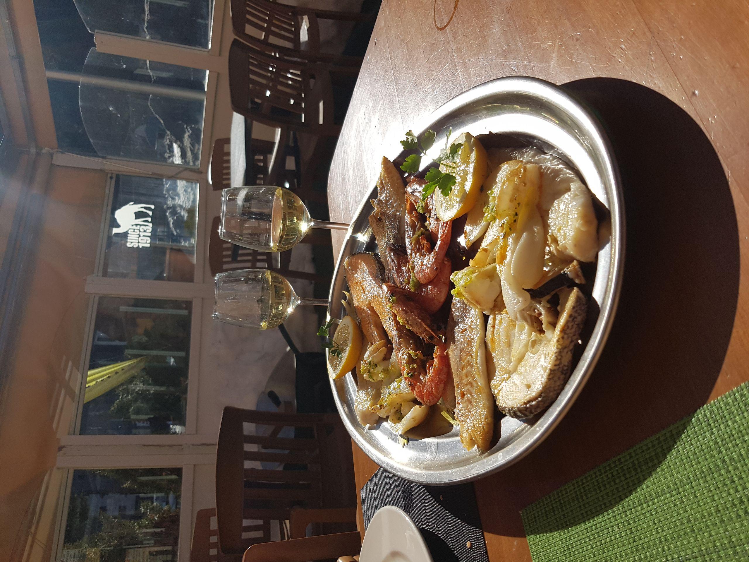 לה קורטינאדה Hotel Sucara מראה חיצוני תמונה