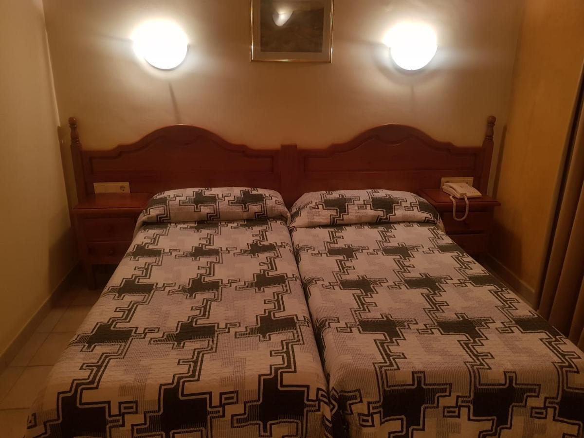 לה קורטינאדה Hotel Sucara מראה חיצוני תמונה