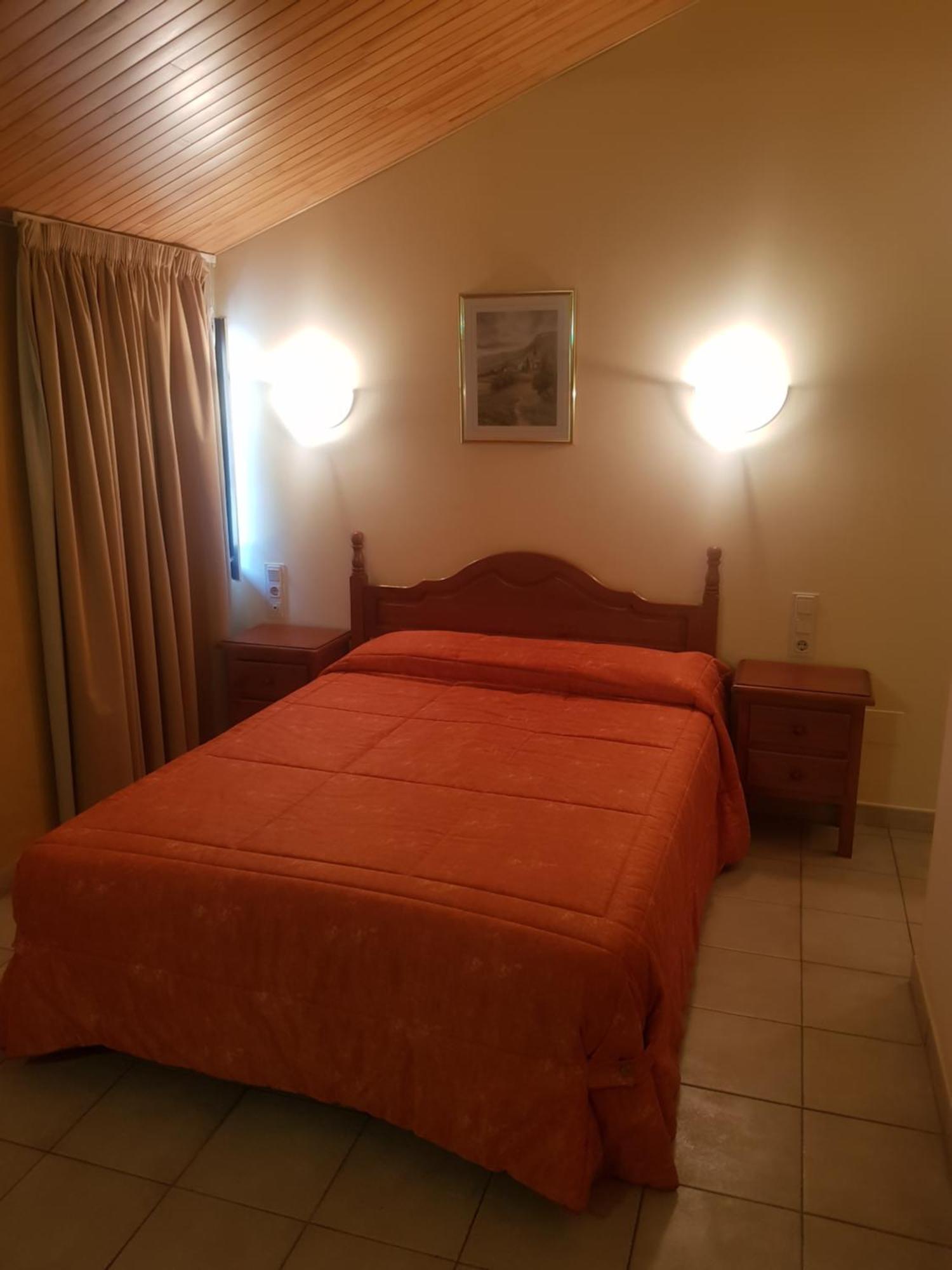 לה קורטינאדה Hotel Sucara מראה חיצוני תמונה
