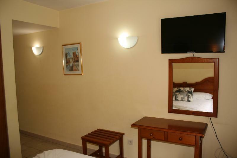 לה קורטינאדה Hotel Sucara מראה חיצוני תמונה